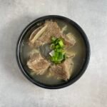 전통 갈비탕 beef short rib soup