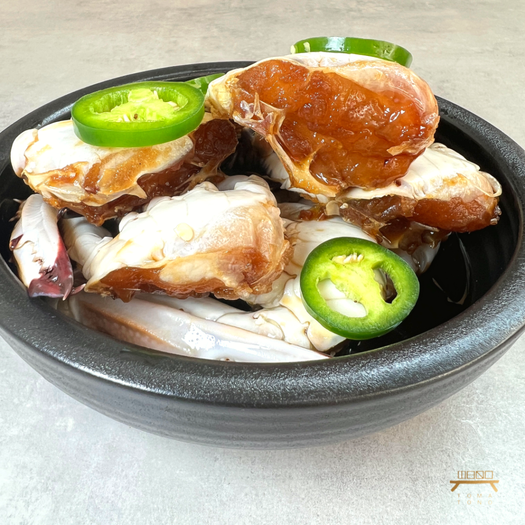 꽃게 간장게장 marinated raw blue crab in soy sauce