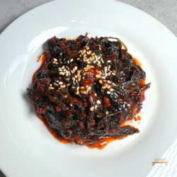 고들빼기 bitter lettuce kimchi
